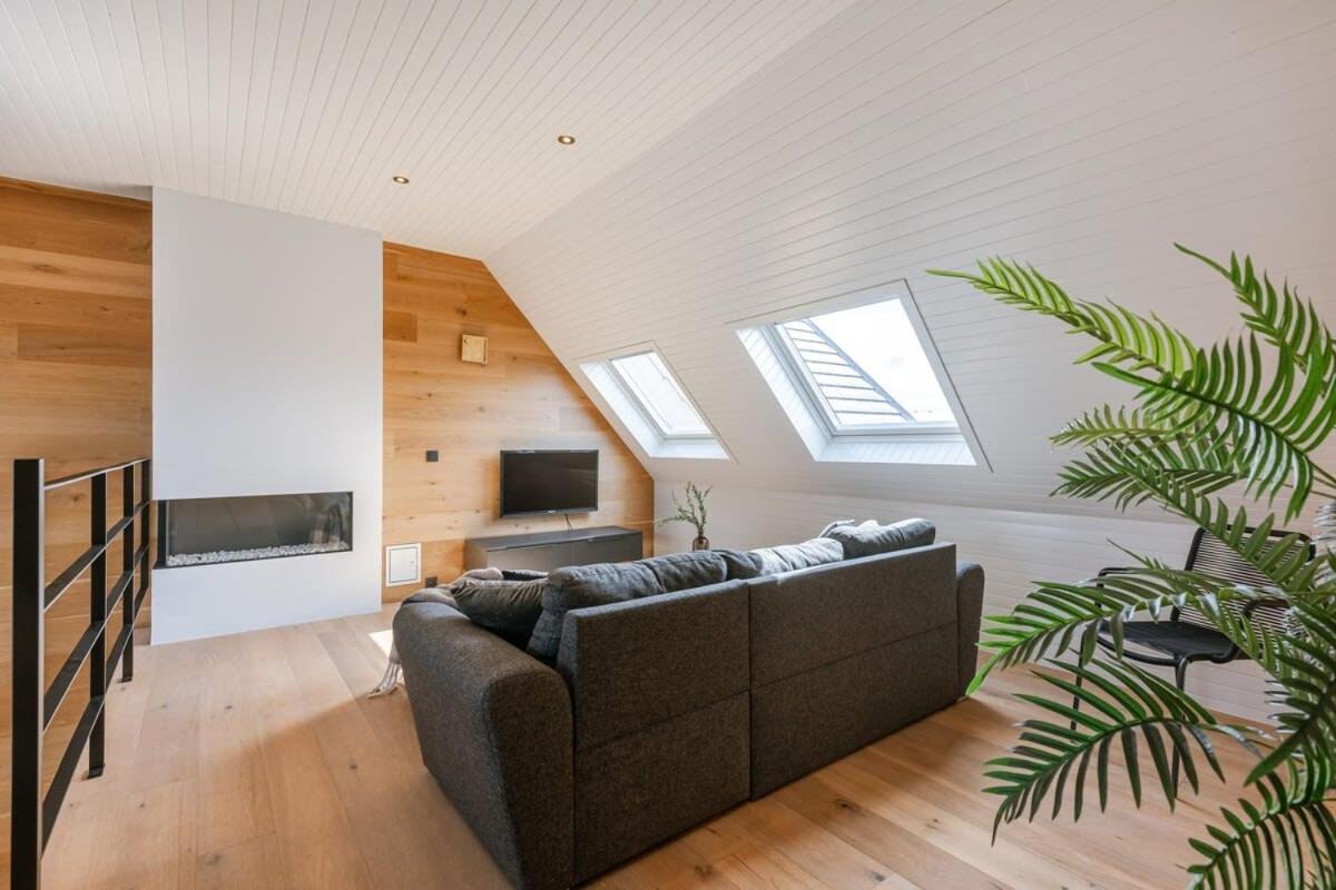 Beautiful And Spacious Vacation Home 'Villa Willy' Blankenberge Exteriör bild